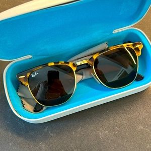 Ray-Ban | Clubmaster Sunglasses | Tortoise/Brown | 51mm